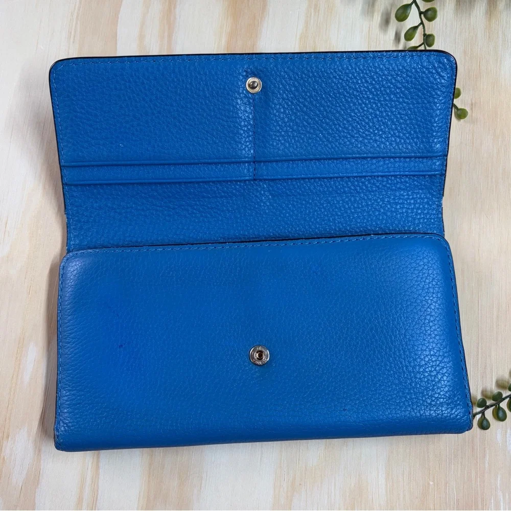 Michael Kors Blue Wallet - Picture 3 of 13